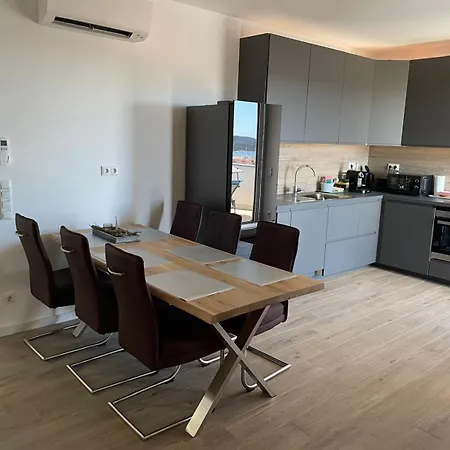 Leonardo Apartamento Tribalj