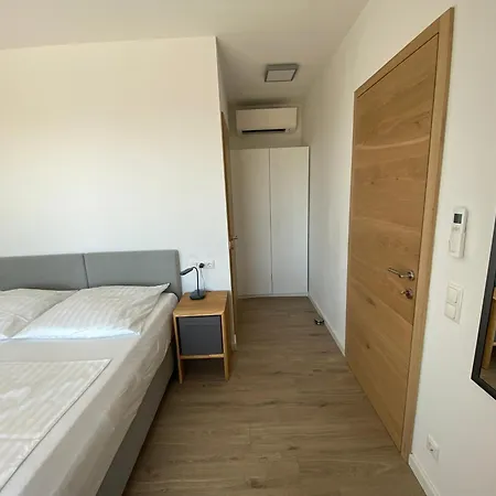 Leonardo Apartamento *